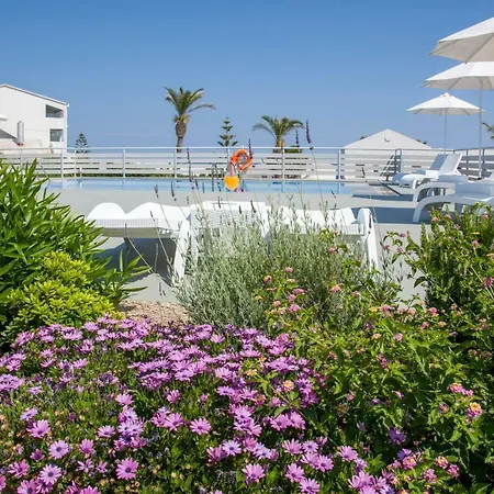 Apartahotel Evelyn 3*